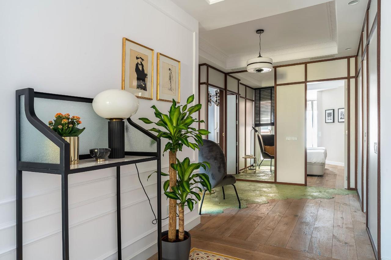 Rental Apartment Barcelona Luaran gambar